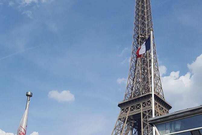 Paris Seine River Champagne Tasting Cruise - Who This Cruise Suits Best