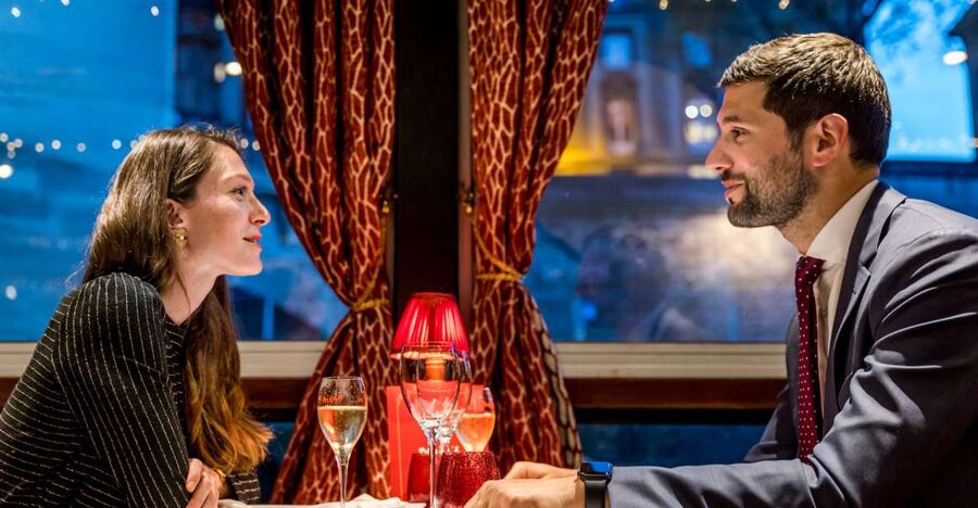 Paris: Seine River Cruise with 3-Course Dinner & Live Music - Key things to know before you go