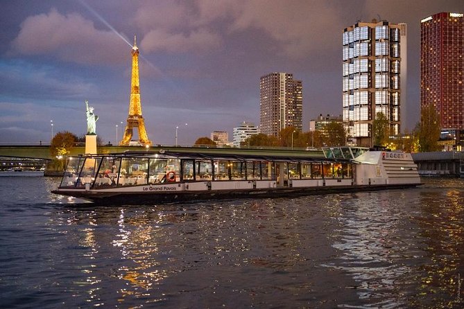 Paris Seine River Dinner Cruise with Champagne and Window Seating - Quick practical tips before you go