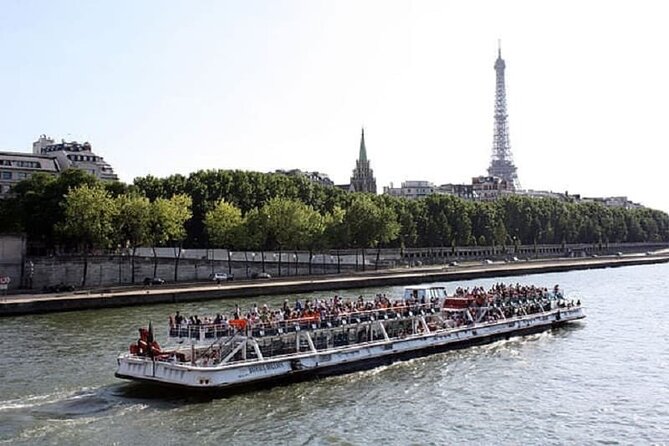Paris Seine River Sightseeing Cruise Tour - Musée d’Orsay area: pretty riverfront and an easy early landmark win