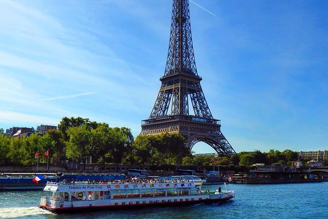 Paris Seine River Sightseeing Guided Cruise Vedettes du Pont Neuf - Key things to know before you board