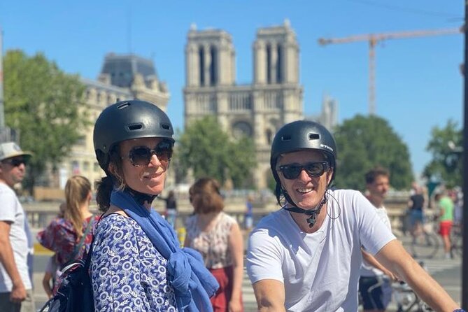 Paris Sightseeing Family Friendly Guided Electric Bike Tour - Price and value at $78.64 for a 2-hour Paris landmark loop