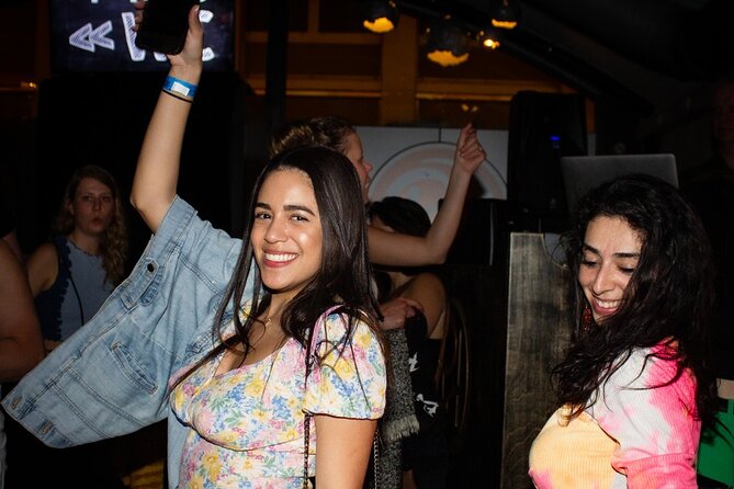 Paris: The Original Pub Crawl + Free Shots + VIP Club Entry - Price and value: why $24.19 can work in Paris nightlife