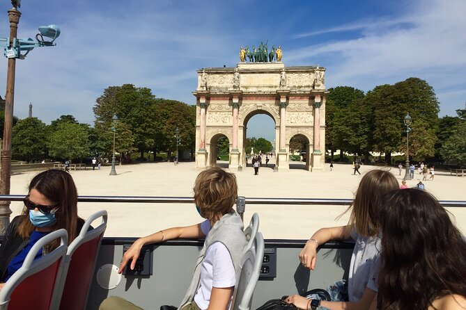 Paris Tootbus Must See Hop-on Hop-off Bus Tour with Seine River Cruise - Timing, traffic, and route changes you should plan around