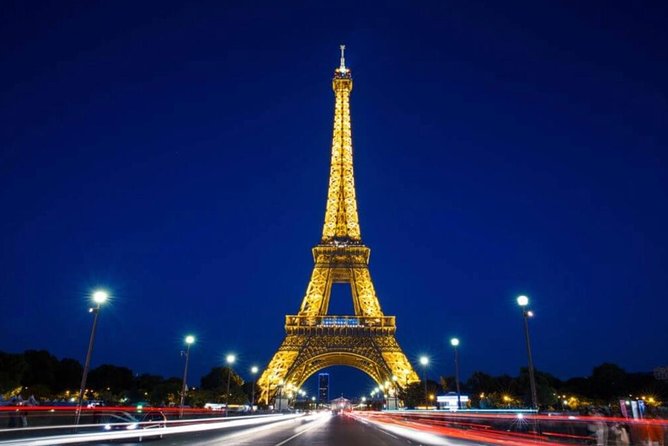 Paris Top Sights Half Day Walking Tour with a Fun Guide - Start at Metro Anvers, Not at Guesswork