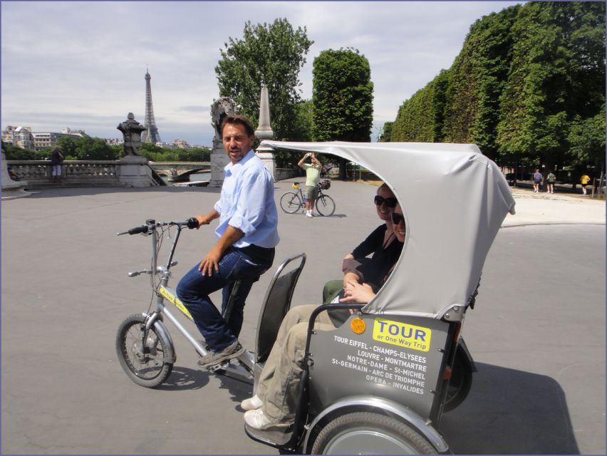 Paris Tuk-Tuk: 2, 4 or 6H First Highlights & Parisian Areas - Getting On and Off: Meeting Point and No Hotel Pickup