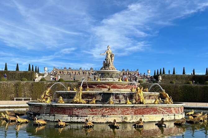 Paris: Versailles Palace with Gardens and Estate Entrance Ticket - Gardens and Musical Fountains: April to October Is the Big Difference
