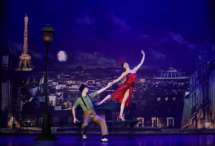 Paris: VIP Dinner and Cabaret Show at Paradis Latin - Should you book Paradis Latin VIP dinner and cabaret?