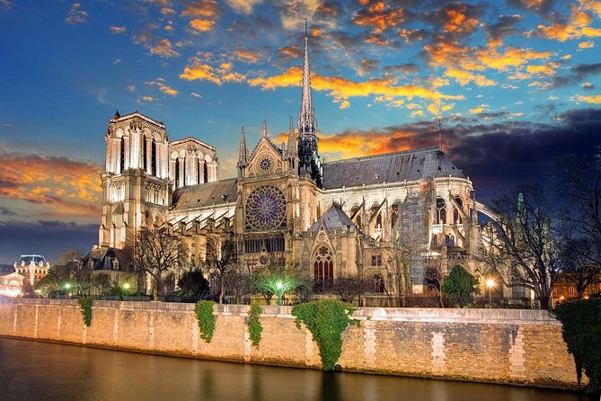 Paris Walking Tour , Historical Sites . - Saint-Sulpice start, the four cardinal directions fountain plus a calm square