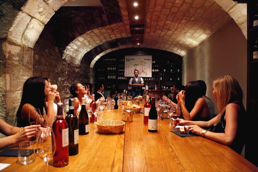 Paris: Wine and Cheese Lunch - Champagne, Bordeaux, the Loire, Beaujolais: the point of tasting across regions