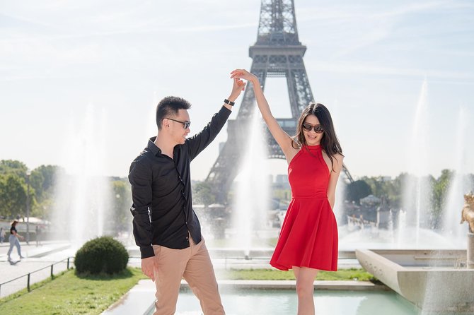 Parisian Life Style Private Photo Shoot at Eiffel Tower - Meeting at Place du Trocadéro: The “Most Famous” View