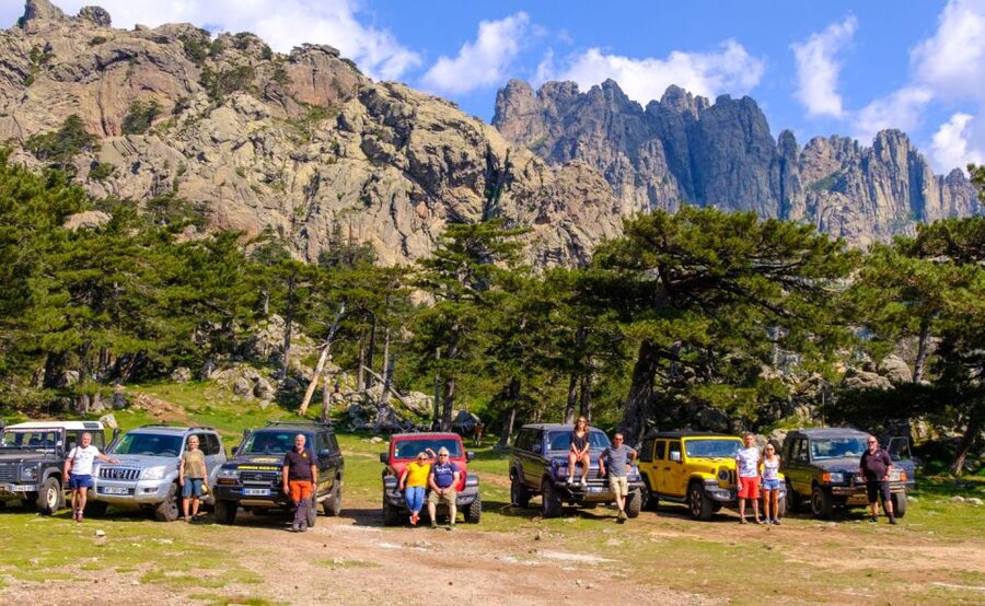 Porto Vecchio: Ospedale Forest & Bavella Needles 4x4 Tour - Lunch in the forest: simple, local, and timed well