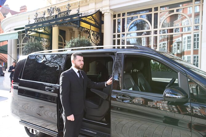 Private Arrival Transfer from CDG or ORLY airports to Paris city - Finding Your Driver at CDG or ORLY, Without the Airport Wander