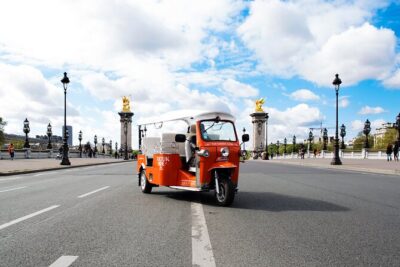 Private Electric TukTuk tour in Paris ( 2 hours )