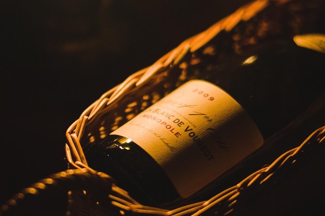 Private excursion to Côte de Beaune and Côte de Nuits (full day) - Photo-stop power: Puligny, Corton, Romanée-Conti, Vougeot, and Clos des Lambrays