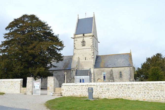Private guided American D-Day Tour from Bayeux - The Normandy American Cemetery at Colleville-sur-Mer, a view with gravity