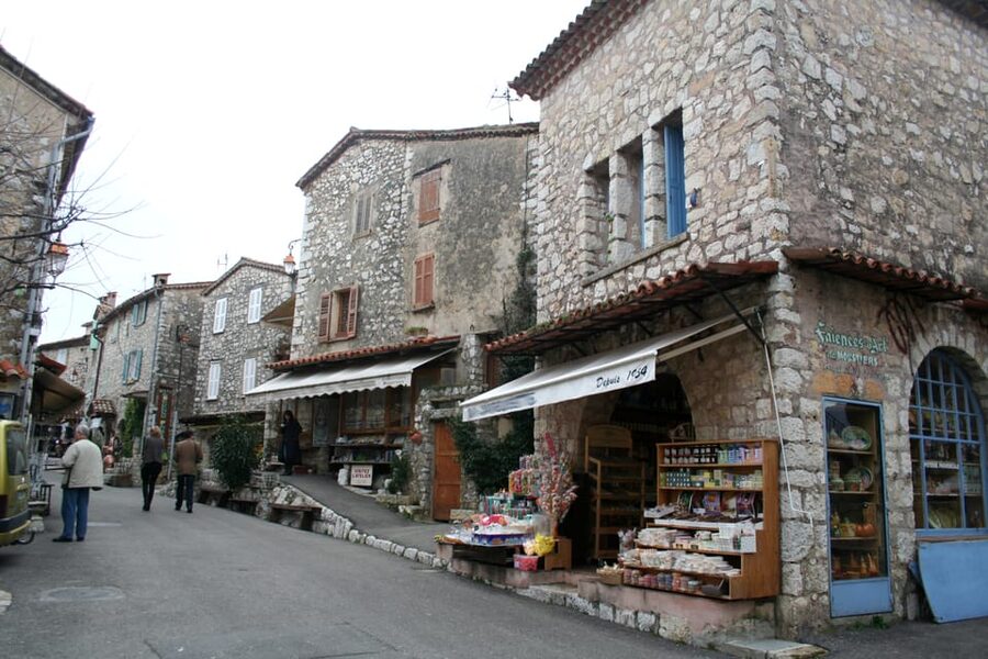 Private Half-Day Tour of the French Riviera in a Vintage Car - Estérel coast road: the scenic drive that feels like a postcard