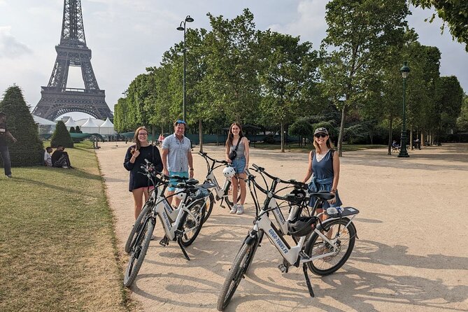 Private Paris E-bike city highlights tour - Meeting at 101 Av. de la Bourdonnais and how the ride starts