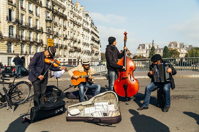 PRIVATE TOUR: Highlights & Hidden Gems of Paris With Locals - Pont Alexandre III, Seine Banks to Pont de l’Alma, and Eiffel Tower Photo Time