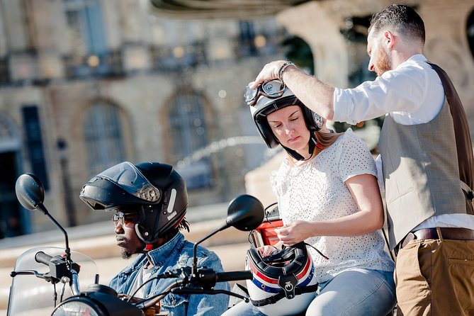 Private Tour of Bordeaux in a Sidecar 1h30 - What the guide actually does during the ride