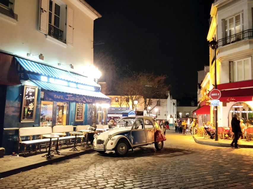 Private tour of Paris by Night with Champagne - Eiffel Tower light timing and what to watch for