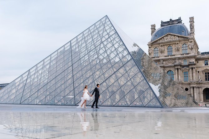 Private Tour: Personal Travel Photographer Tour in Paris - Notre-Dame photos and the reality of public crowds