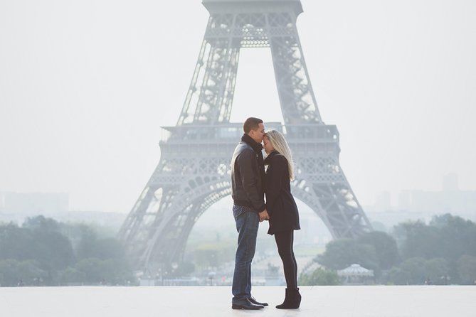 Private Tour: Personal Travel Photographer Tour in Paris - What you get afterward: online gallery, downloads, and timing
