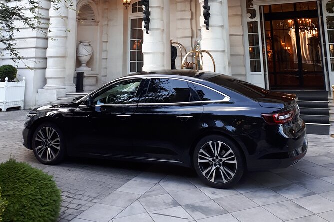 Private Transfer from CDG or ORY Airport to Paris City - Where you end up: the point of the whole trip, hotel door drop-off