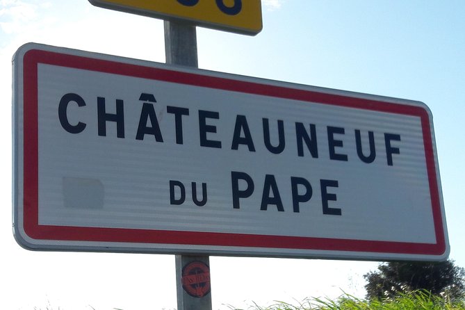 Provence in a Day Trip from Aix - Avignon: walking the Papal City without getting stuck in it