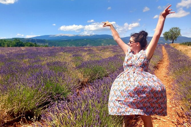Provence Lavender Fields Tour from Aix-en-Provence - Sault July 16 to July 31: Plateau des Claparèdes, Saignon, and Gordes