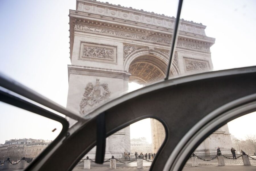 Romantic Paris Vintage Citroën 2CV Tour - The driver really sets the tone (and some names get extra praise)