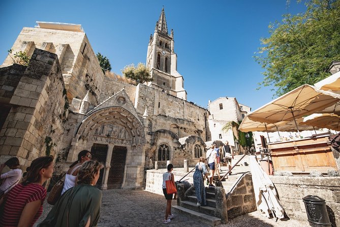 Saint-Emilion Electric Bike Day Tour with Wine Tastings & Lunch - Chateau Ambe Tour Pourret: a family estate tasting plus lunch
