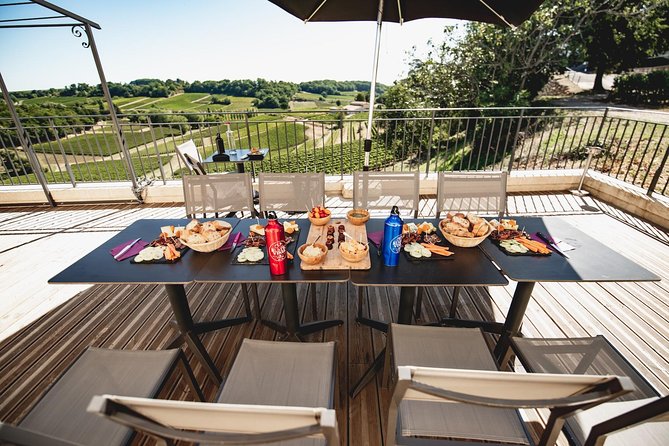 Saint-Emilion Electric Bike Day Tour with Wine Tastings & Lunch - The second ride to Les Domaines de Moncets on small roads