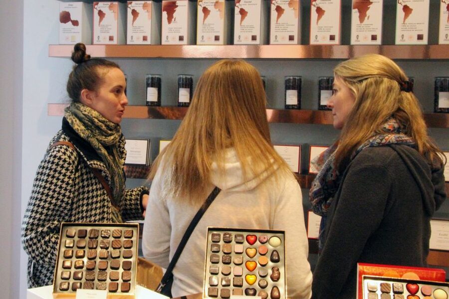 Saint-Germain-des-Prés: Pastry and Chocolate Walking Tour - Inside the shops: why the tour feels “Paris,” not just “food”