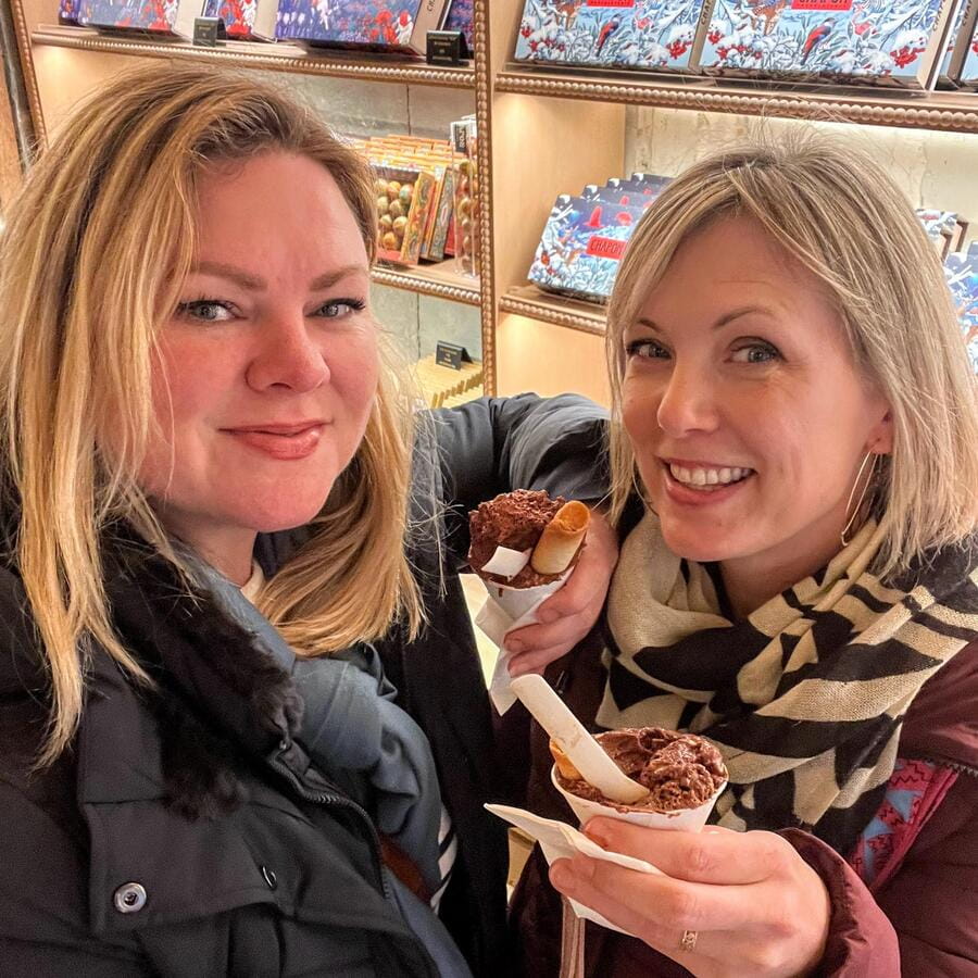 Saint-Germain: Gourmet Chocolate & Pastry Walking Food Tour - The 8 tasting stops: what you’ll likely eat and how to pace it