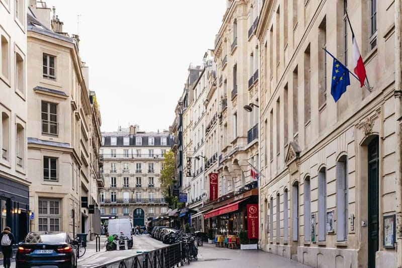 Saint-Germain: Gourmet Chocolate & Pastry Walking Food Tour - Who this tour is best for