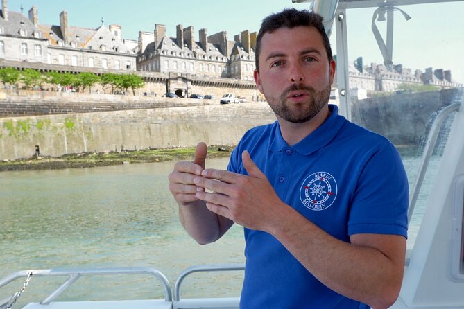 Saint-Malo: 1h30 guided boat trip (Commented FR & EN) - Meeting at Marin Malouin, Then Finding the Right Pier
