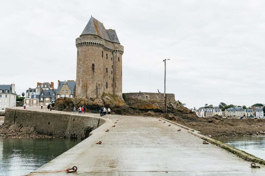 Saint-Malo: Guided Boat Tour with Local Captain - Your Two Options: 1 Hour vs 1.5 Hours