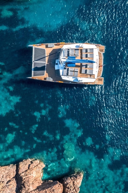Saint-Raphaël: Golden Island Afternoon Cruise with Drinks - The Main Event: Anchored Between Cap Roux and the Anthéor Viaduct
