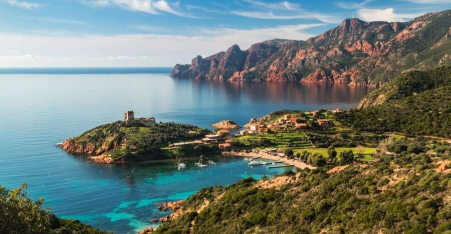 Scandola, Piana & Girolata - Setting off from Calvi: what to know before you step onboard