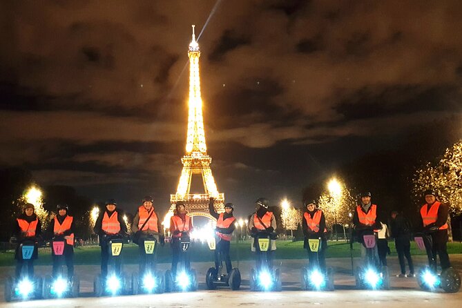 Segway by night ! Illuminated Paris - Who this tour suits best