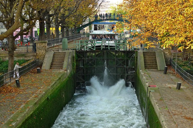 Seine River Cruise and Paris Canals Tour - The Place de la Bastille Tunnel: Dark, Funny, and Memorable