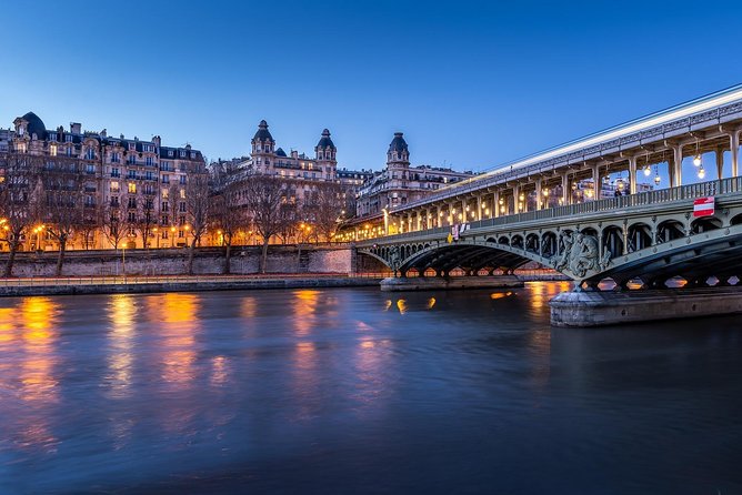 Seine River Cruise & French Crepe Tasting by the Eiffel Tower - Price and Value: Is This Better Than Booking Separately?
