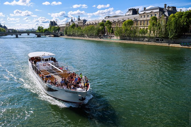 Seine River Guided Cruise Champagne Option by Vedettes de Paris - Should You Book This Champagne Seine Cruise?