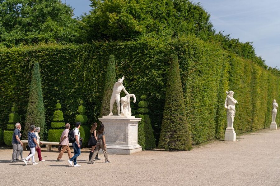 Skip-the-Line Versailles Palace Tour by Train from Paris - Reserved entry at Versailles, and why it matters