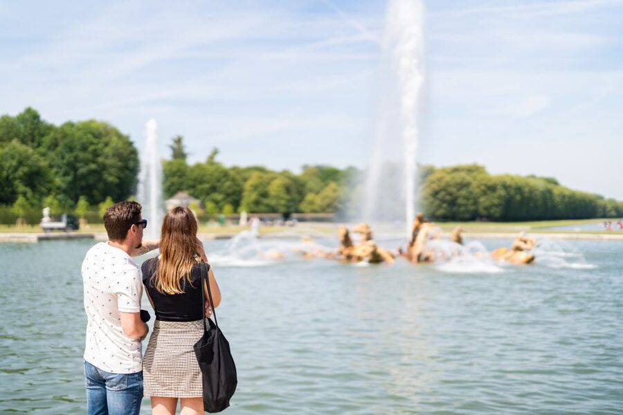 Skip-the-Line Versailles Palace Tour by Train from Paris - Who should book this Versailles train tour, and who should not
