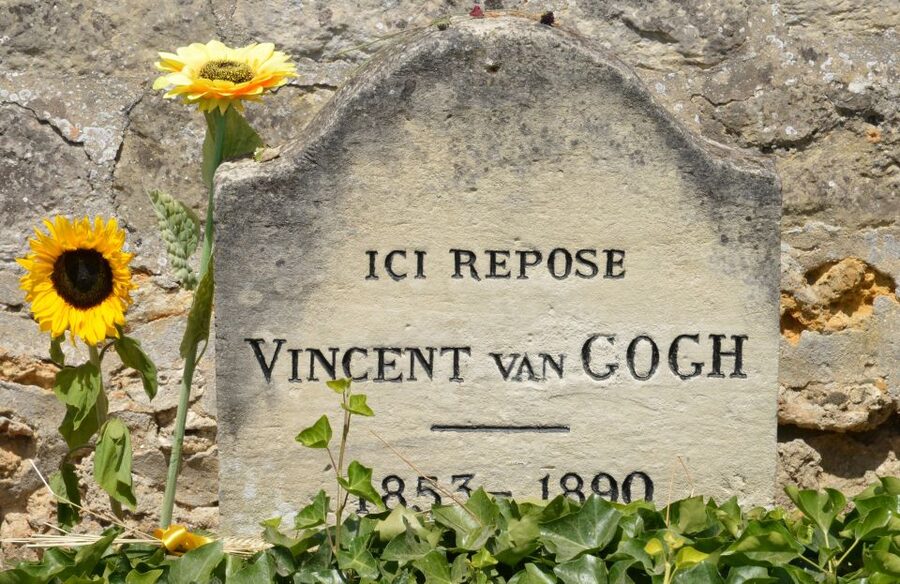 Small-Group Giverny and Van Gogh's Room in Auvers from Paris - Second act in Auvers-sur-Oise, where van Gogh’s last chapter is close up