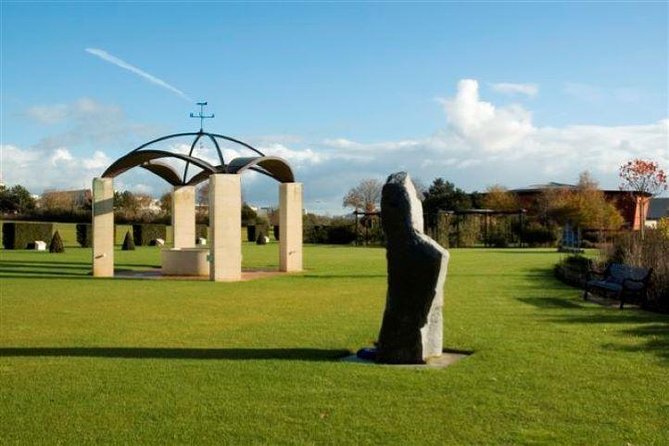 Small Group Guided D-Day Tour and Mémorial de Caen Museum - The Group Size and Guide Quality That Make the Day Feel Personal