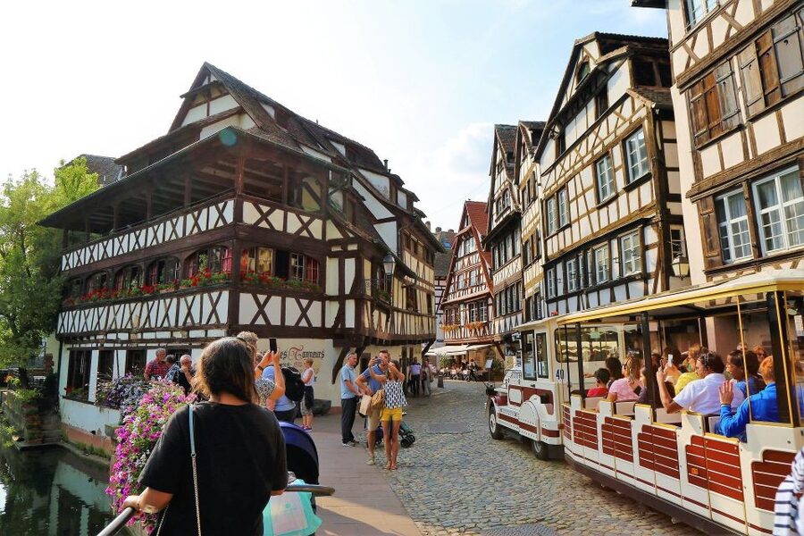 Strasbourg: Private Walking Tour of the Historical Center - Private tour value: what $235 per person gets you