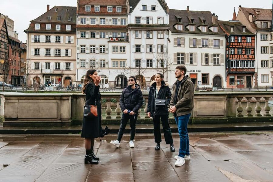 Strasbourg: Traditional Food Walking Tour with Tastings - Cathedral Area to Petite France, What You Actually See While You Eat